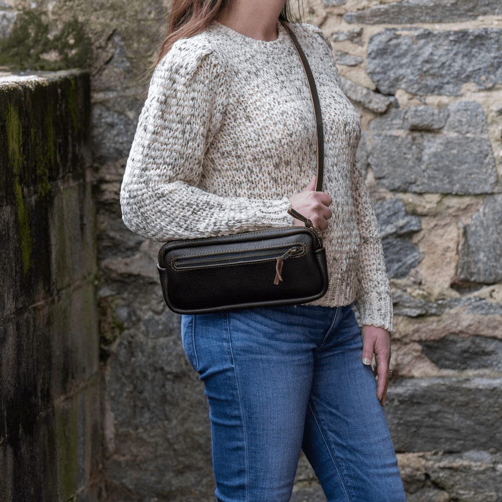 LEATHER FANNY PACK / LEATHER WAIST BAG - DELUXE - TAN