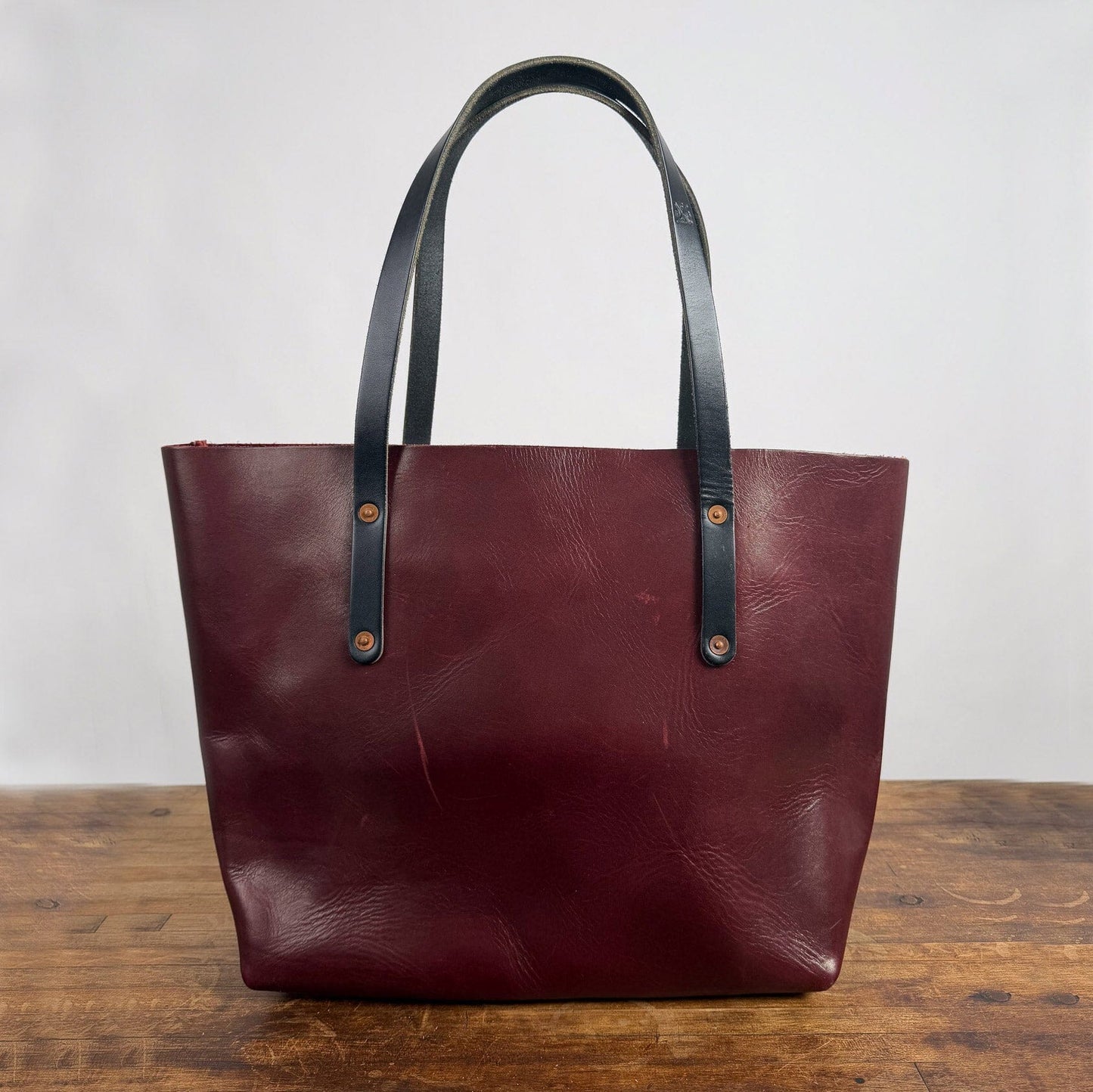 AVERY LEATHER TOTE BAG - LARGE - OXBLOOD - NEARLY PERFECT - IN STOCK