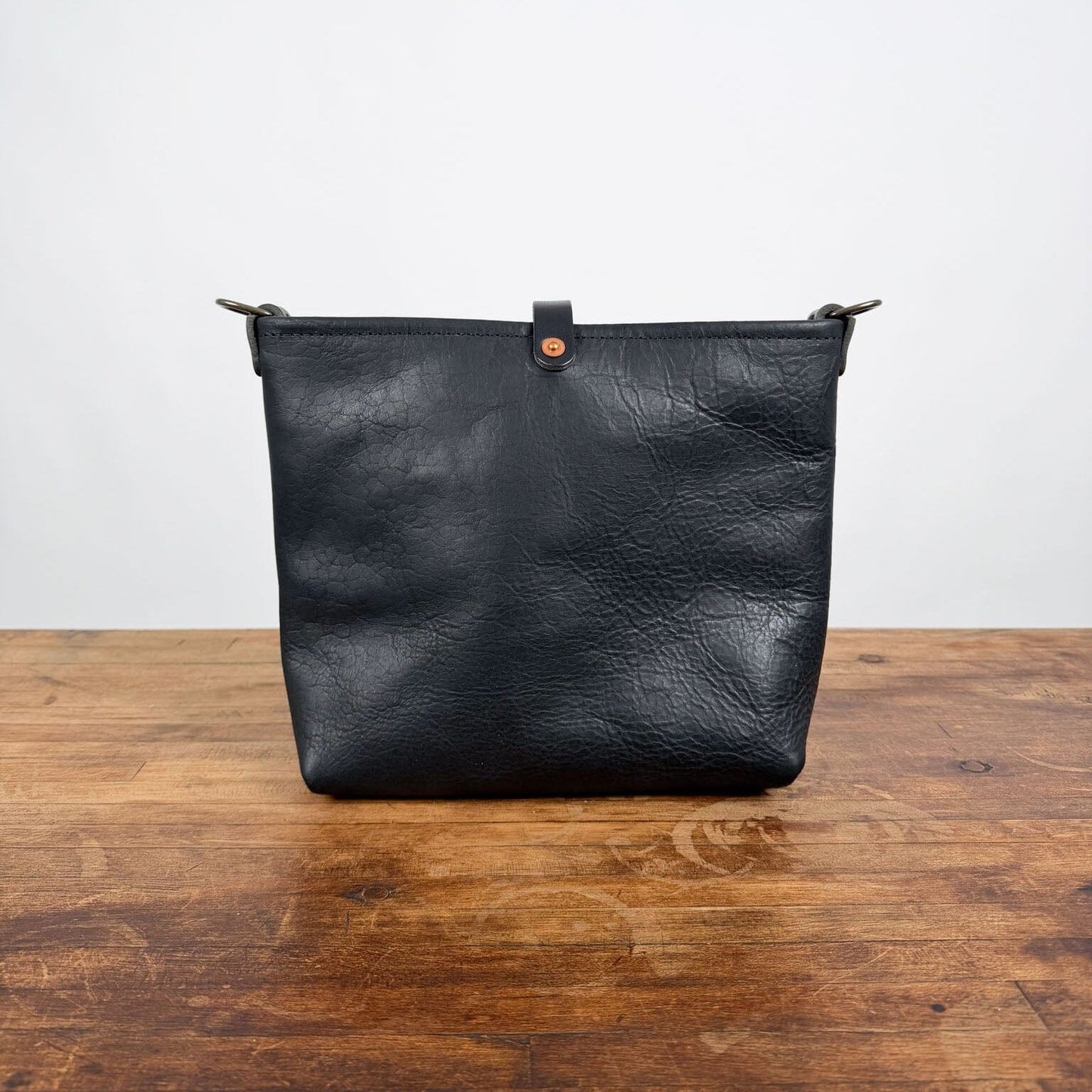 AVERY CROSSBODY - MINI - BLACK BISON - ZIPPER - BUTTON STUD - IN STOCK