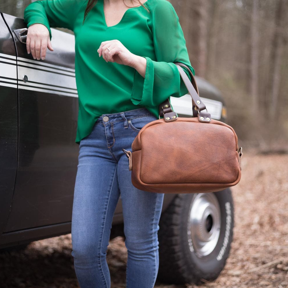 HOFFMAN LEATHER CROSSBODY BAG - REDWOOD BISON