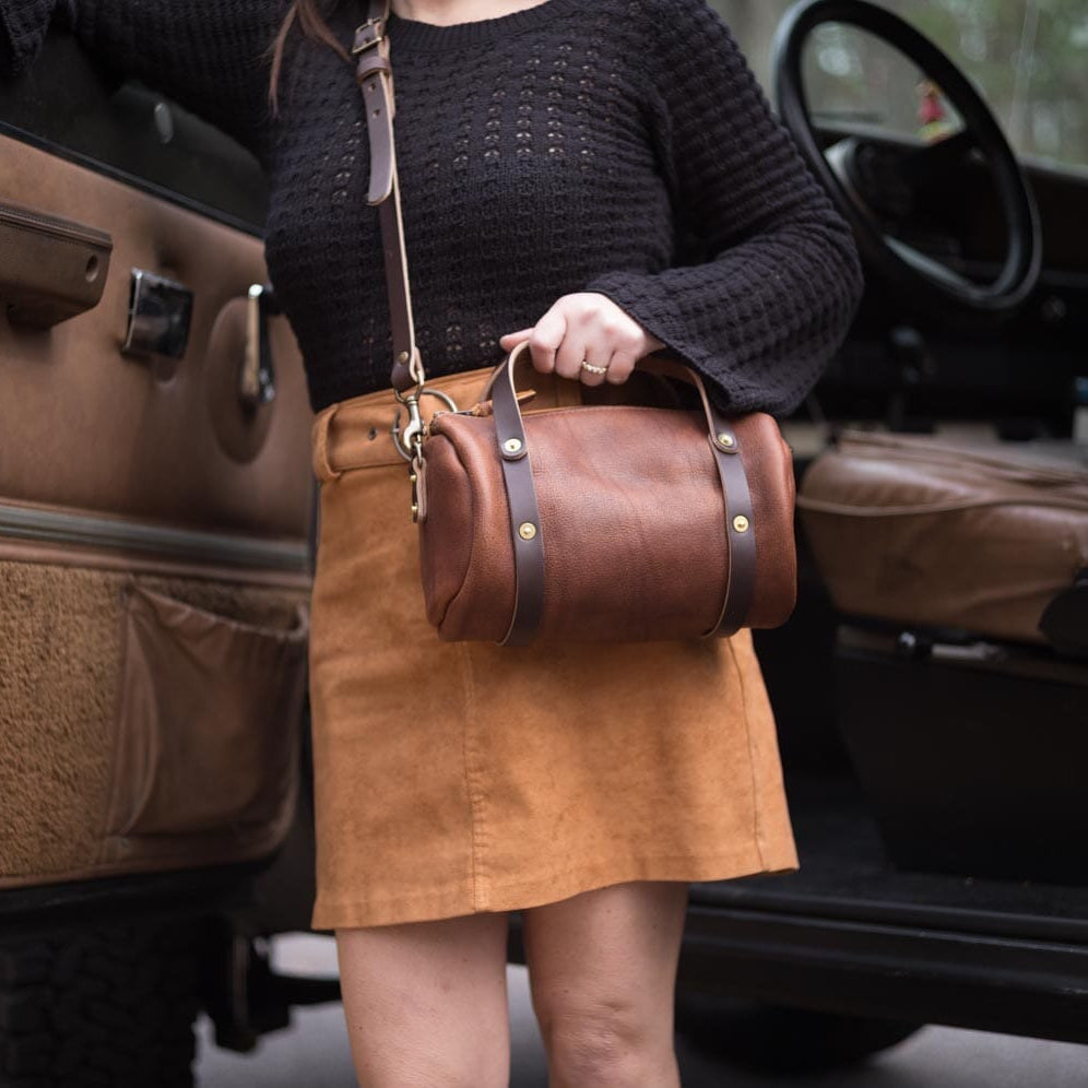 JANE LEATHER CROSSBODY - SMALL - COGNAC BISON