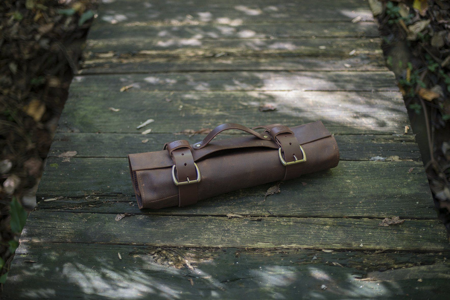 LEATHER KNIFE ROLL