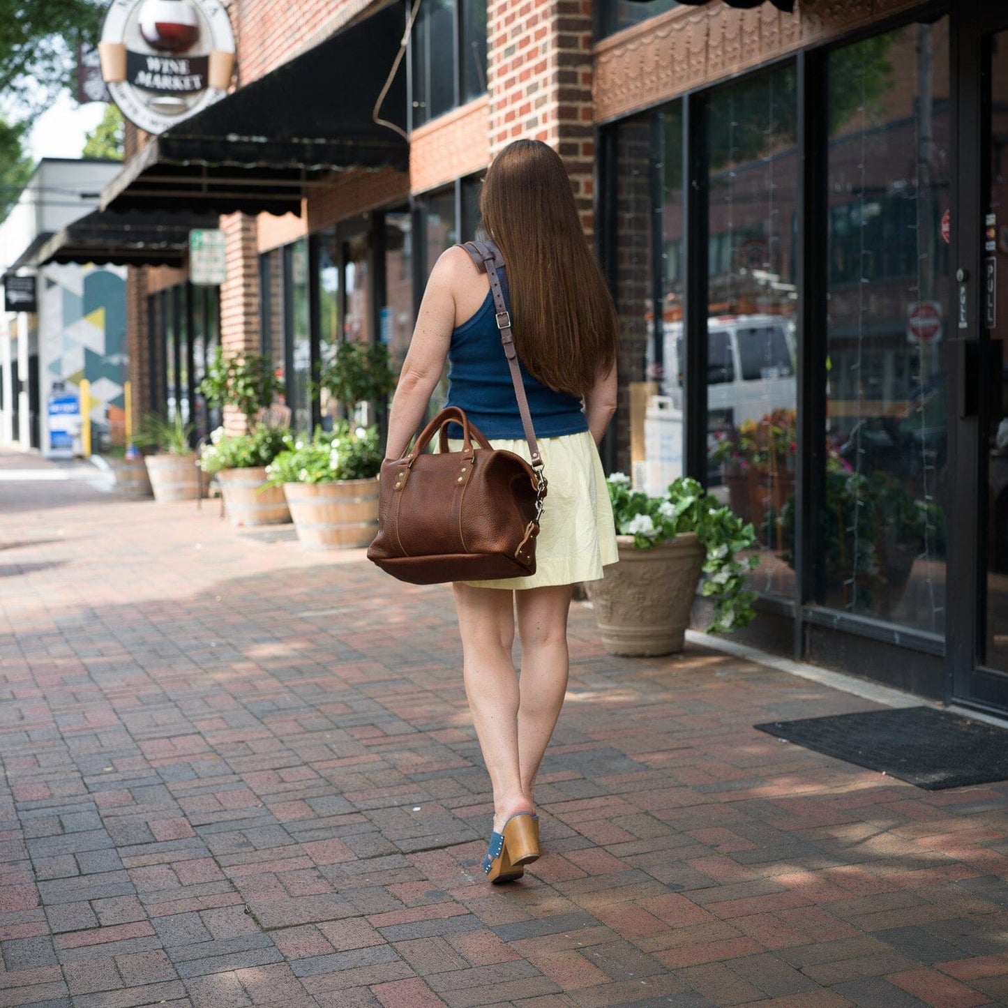 ELEANOR LEATHER HANDBAG