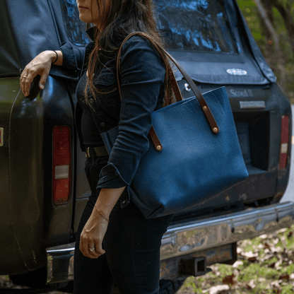 AVERY LEATHER TOTE BAG - MEDIUM - SMOKEY BLUE