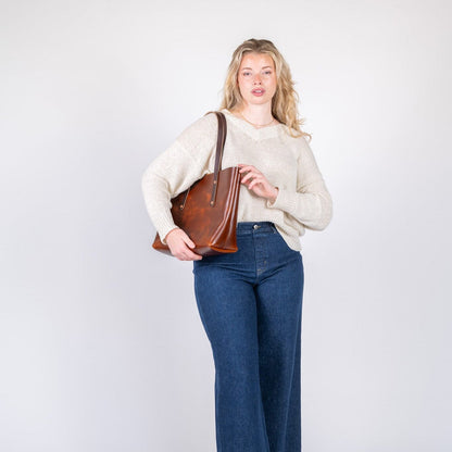 AVERY LEATHER TOTE BAG - MEDIUM - CHESTNUT