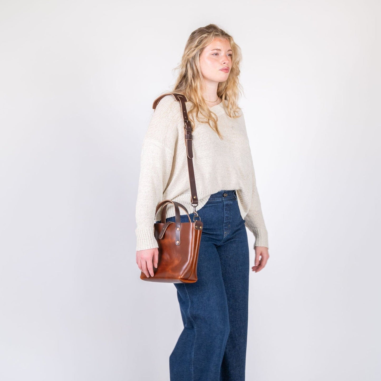 AVERY LEATHER TOTE BAG - MINI CROSSBODY - CHESTNUT