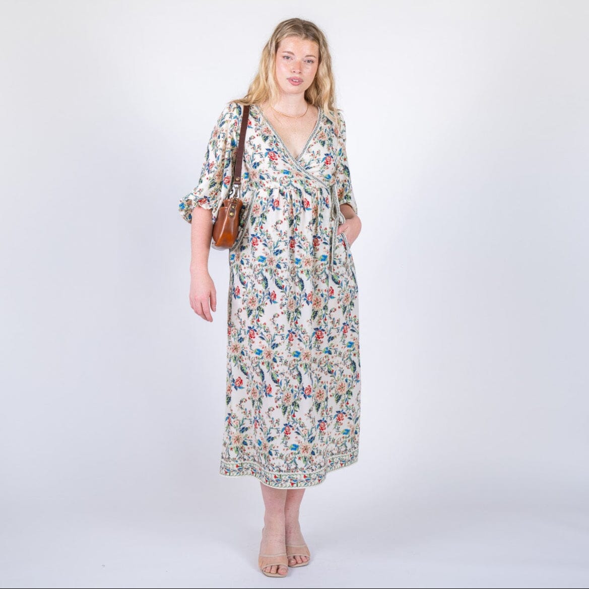 RENNIE LEATHER SHOULDER BAG - CHESTNUT