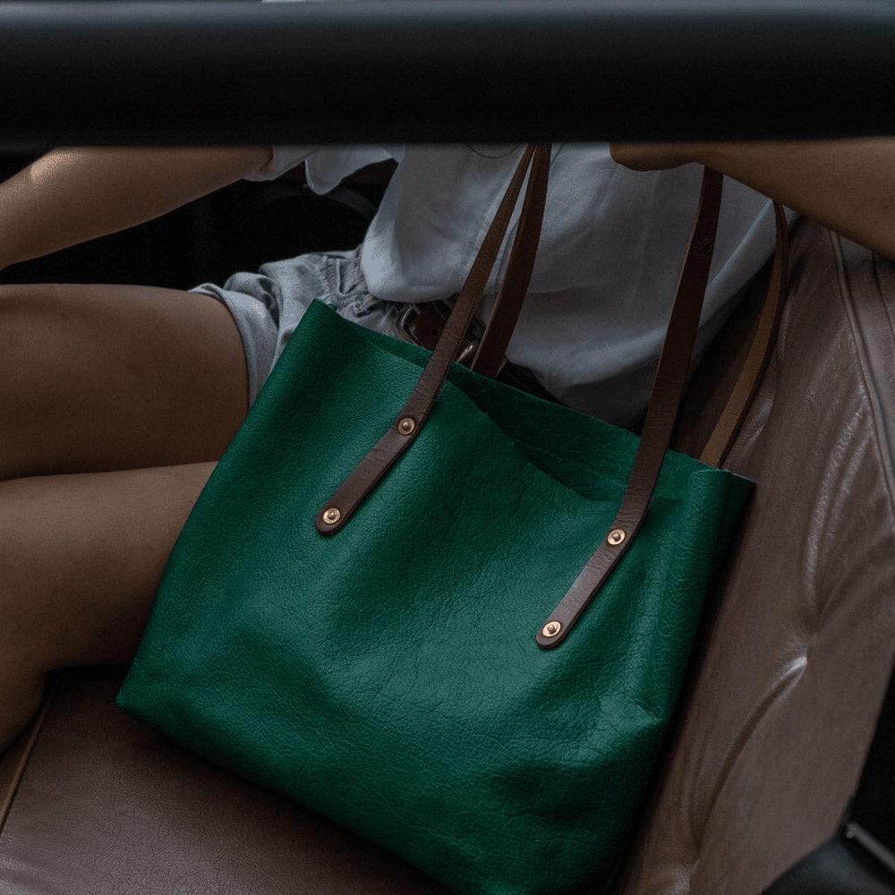 AVERY LEATHER TOTE BAG - SMALL - PINE GREEN BISON