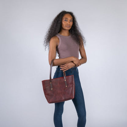 AVERY LEATHER TOTE BAG - MEDIUM - WINE BISON