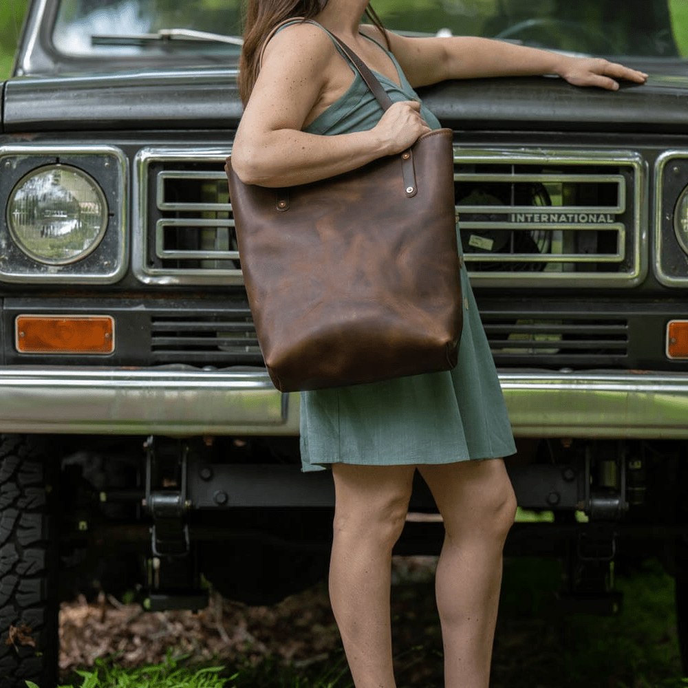 AVERY LEATHER TOTE BAG - SLIM LARGE - RUSTIC PECAN