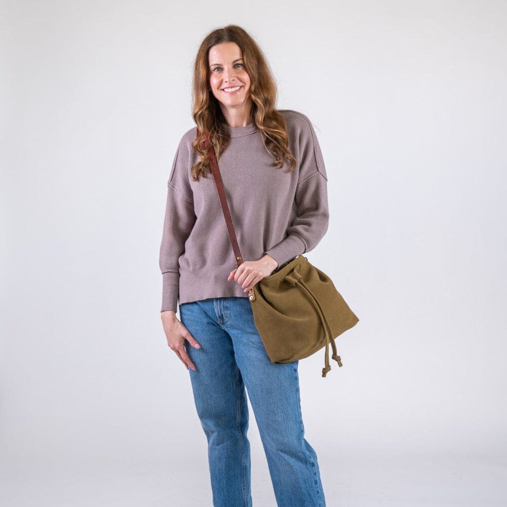 ABBY LEATHER BUCKET BAG - PISTACHIO SUEDE