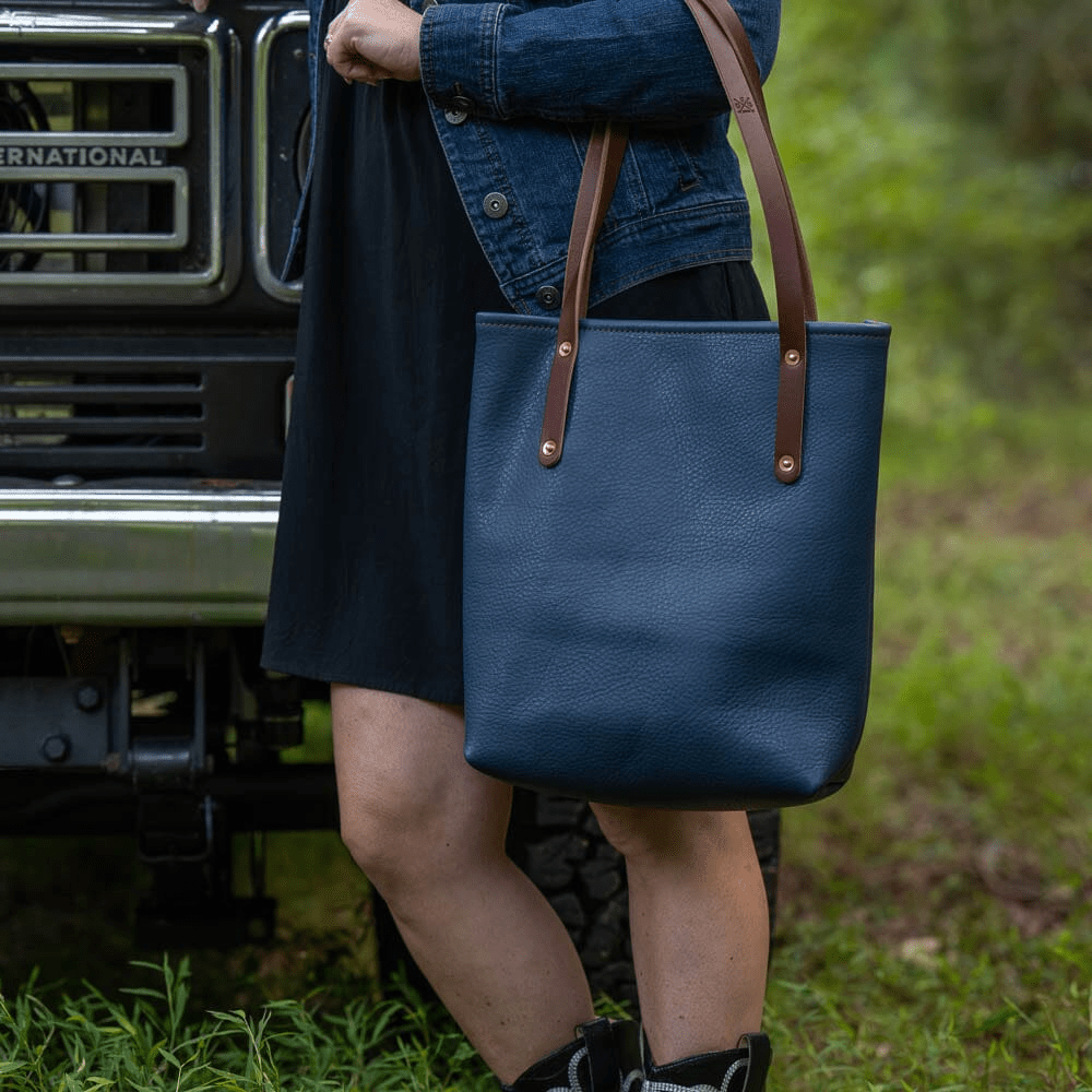 AVERY LEATHER TOTE BAG - SLIM MEDIUM - SMOKEY BLUE