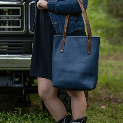 AVERY LEATHER TOTE BAG - SLIM MEDIUM - SMOKEY BLUE