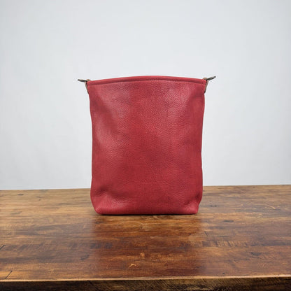 AVERY CROSSBODY - SLIM MEDIUM - GARNET RED - HEMMED TOP - MOCHA D-RING LEATHER - IN STOCK