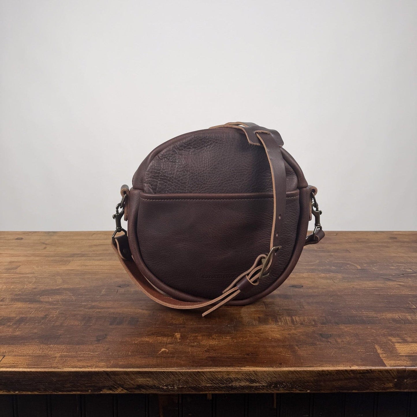 MAPLE CIRCLE CROSSBODY BAG - LARGE - MOCHA - IN STOCK