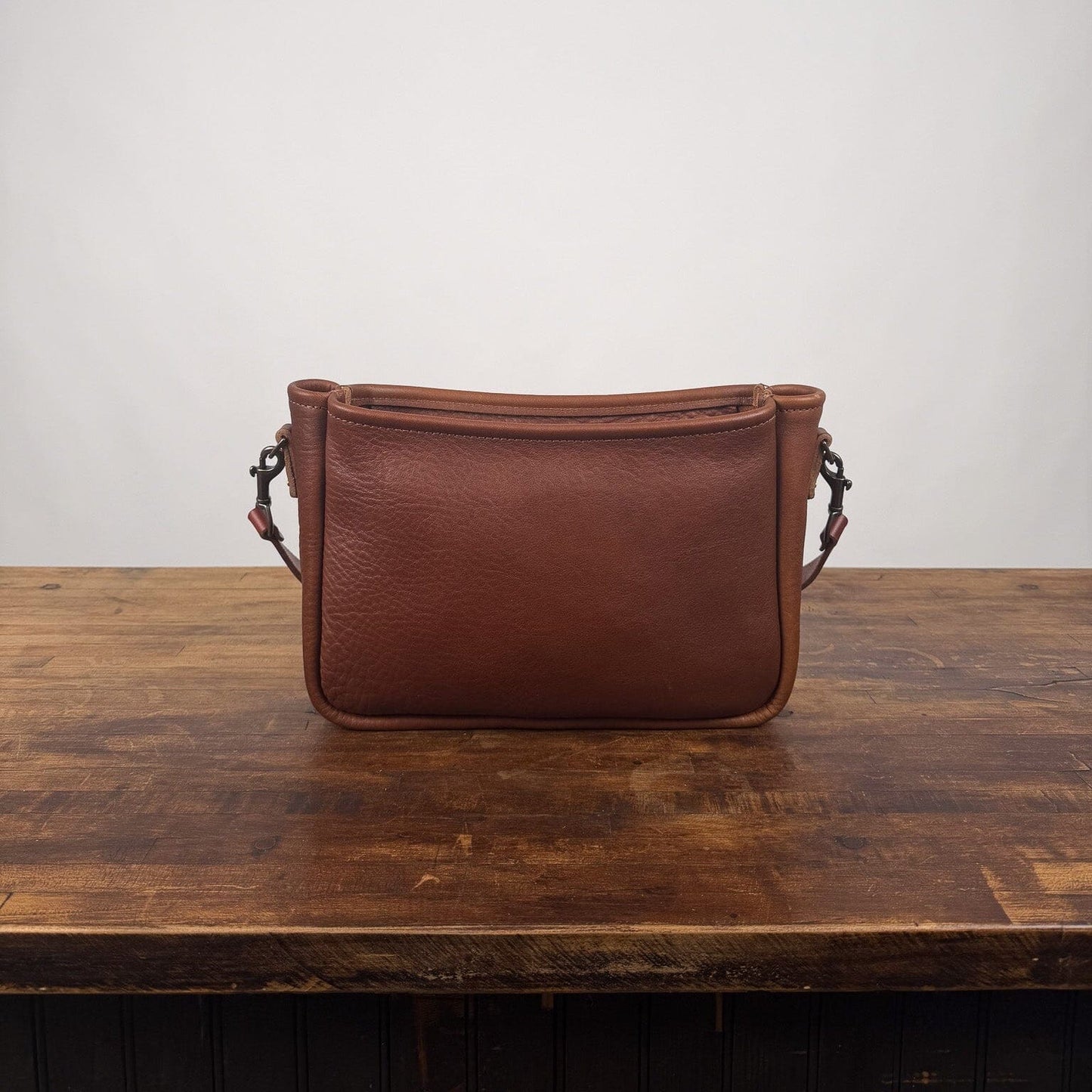 RENNIE LEATHER SHOULDER BAG - MEDIUM - SADDLE - IN STOCK