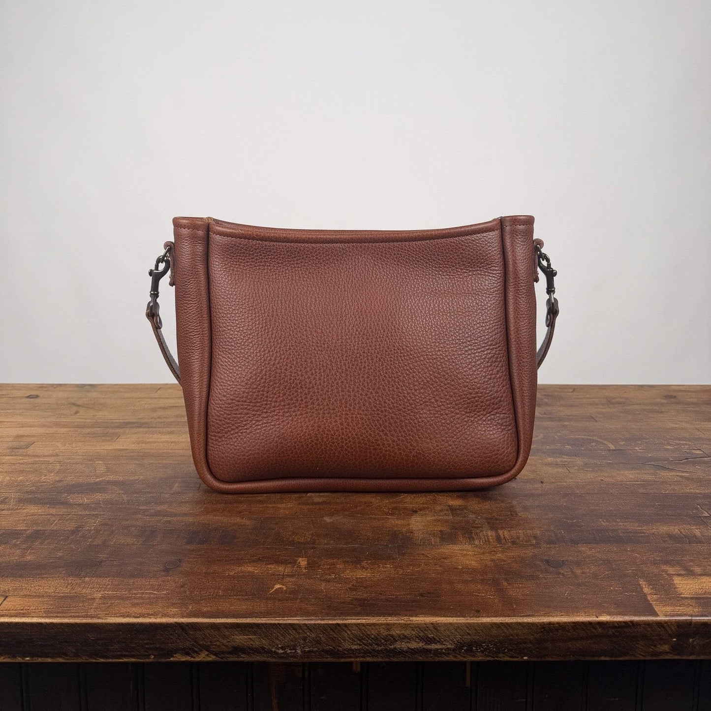 RENNIE LEATHER SHOULDER BAG - LARGE - SADDLE - IN STOCK
