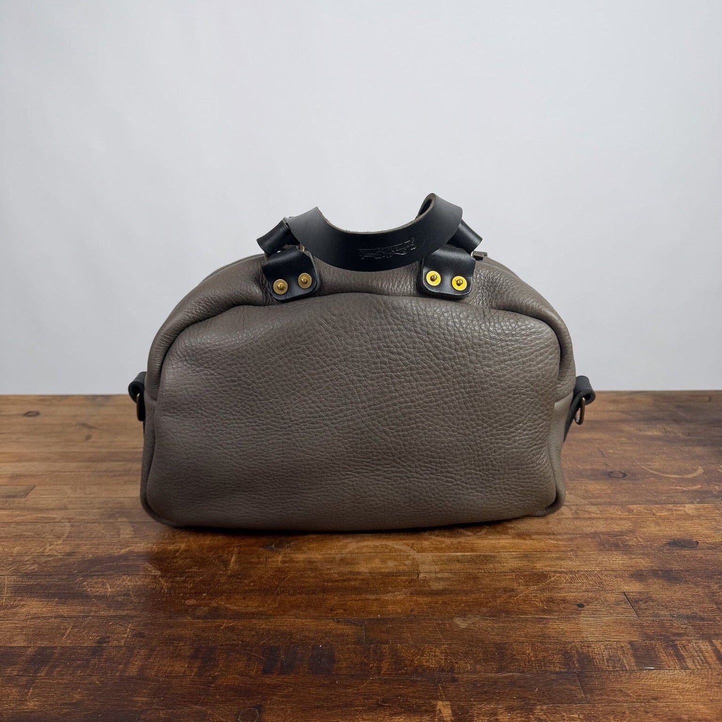 HOFFMAN LEATHER CROSSBODY BAG - LEAD GRAY - NEARLY PERFECT - IN STOCK
