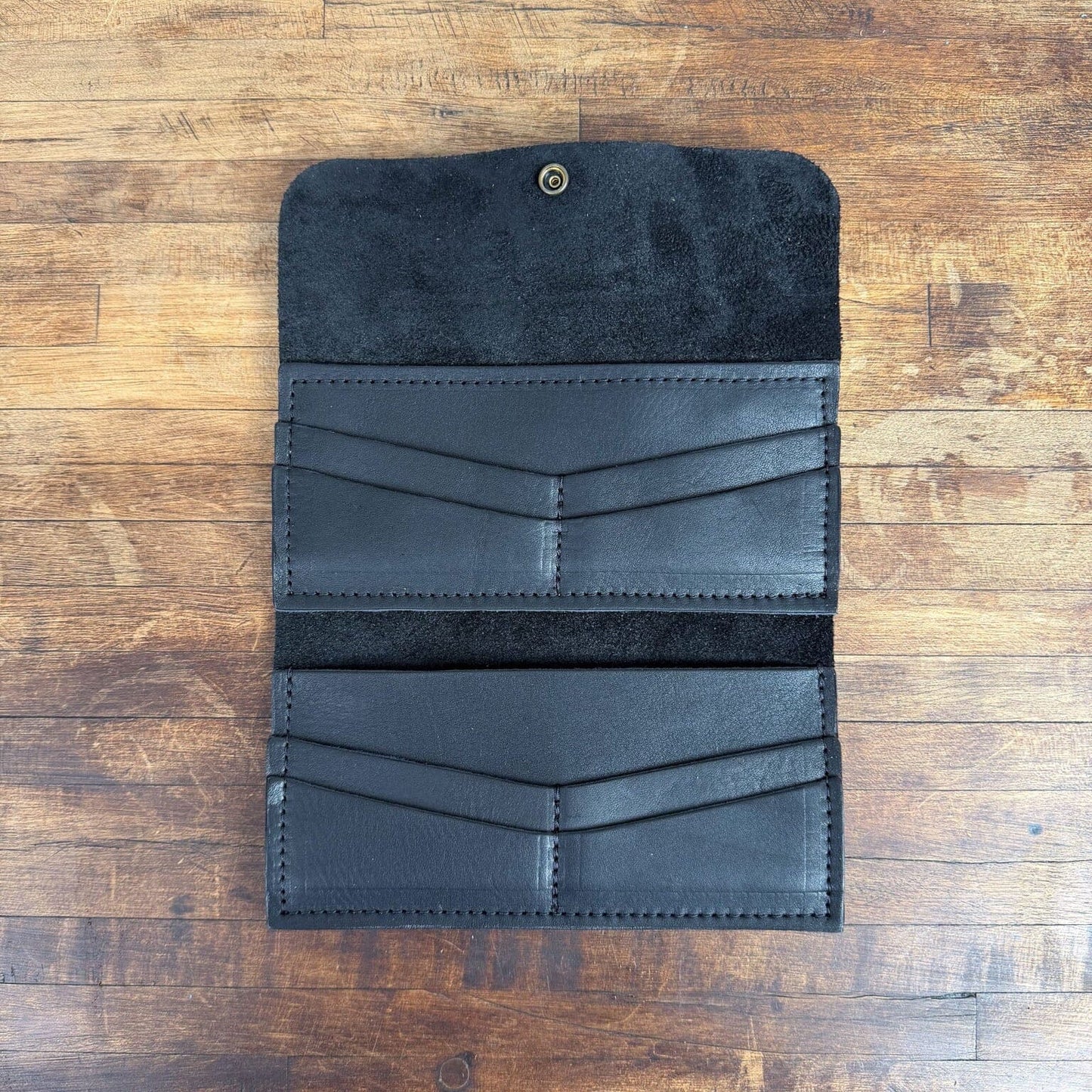 MARIE LEATHER WALLET - BLACK - NEARLY PERFECT - IN STOCK