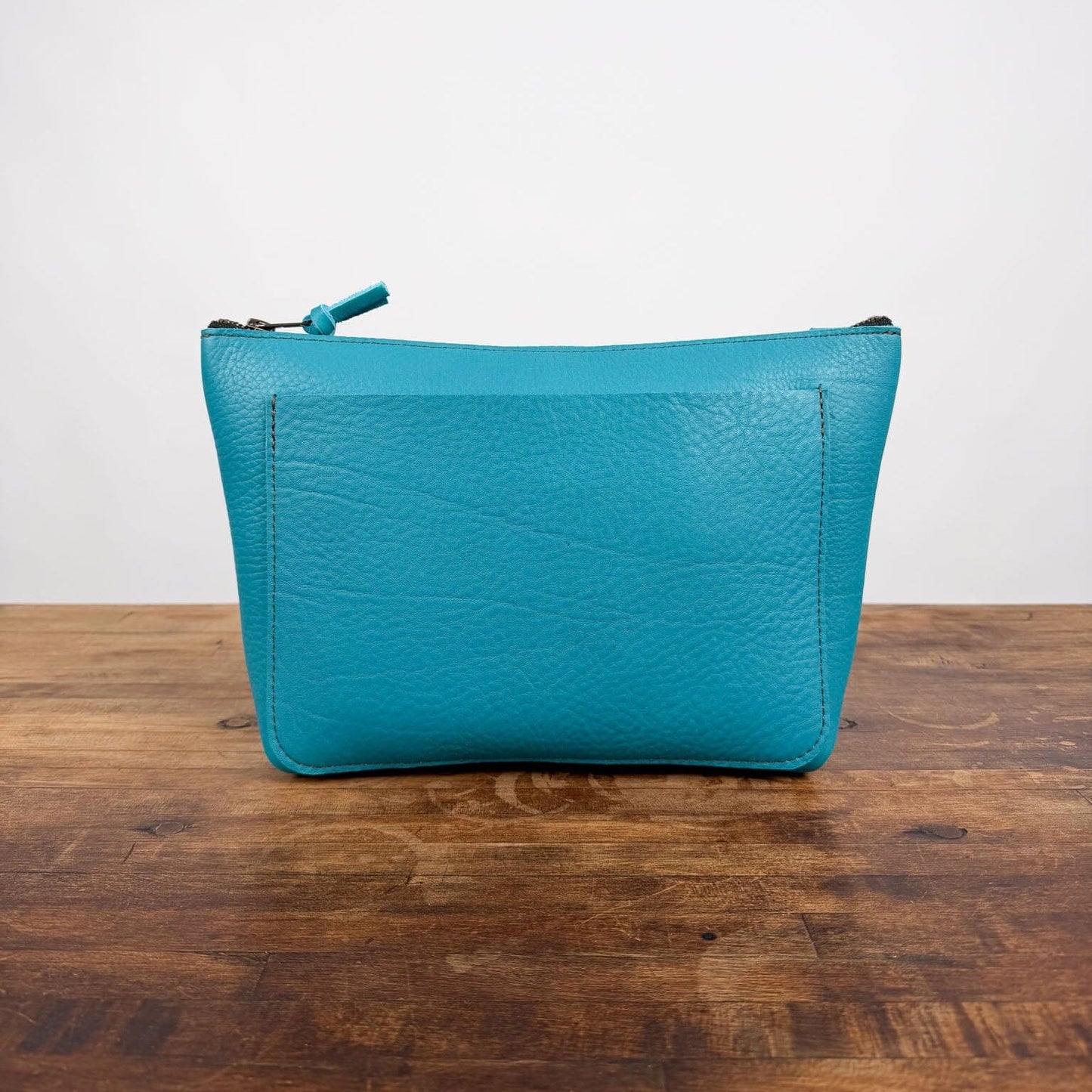 LEATHER ZIPPERED POUCH WITH GUSSET - LARGE - TURQUOISE - FRONT POCKET - D-RINGS - IN STOCK
