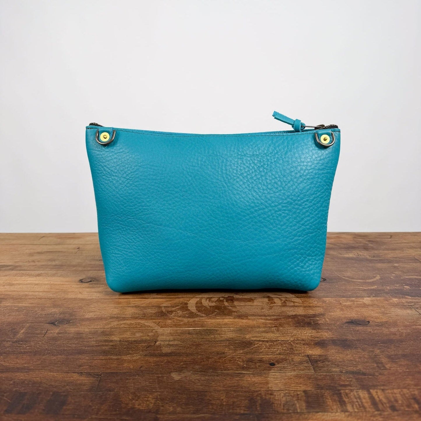 LEATHER ZIPPERED POUCH WITH GUSSET - LARGE - TURQUOISE - FRONT POCKET - D-RINGS - IN STOCK
