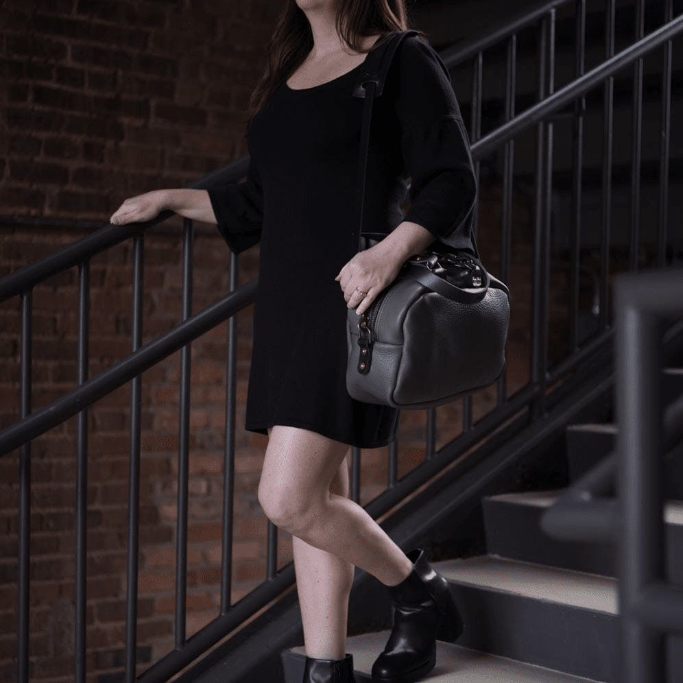 HOFFMAN LEATHER CROSSBODY BAG - LEAD GRAY