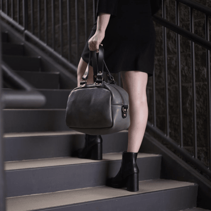 HOFFMAN LEATHER CROSSBODY BAG - LEAD GRAY