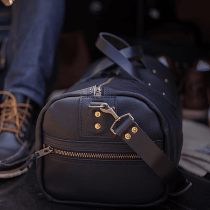 EXPEDITION LEATHER WEEKENDER DUFFLE BAG