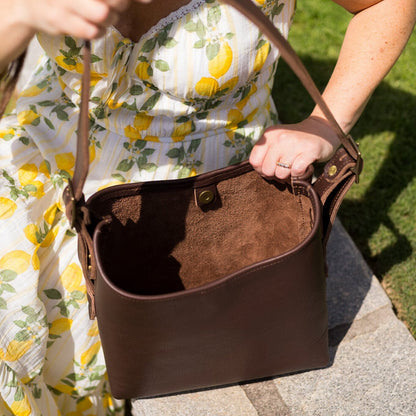 JULIANNE LEATHER HOBO BAG - SMALL