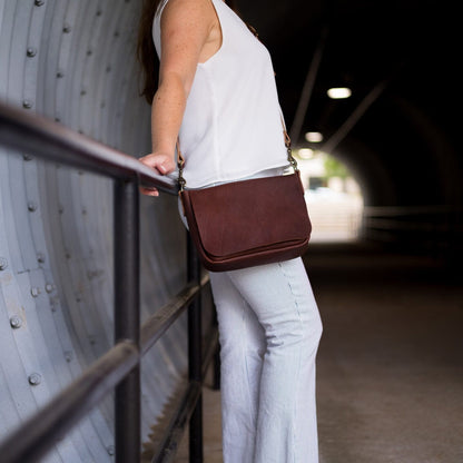 KINDLE LEATHER SATCHEL - SMALL
