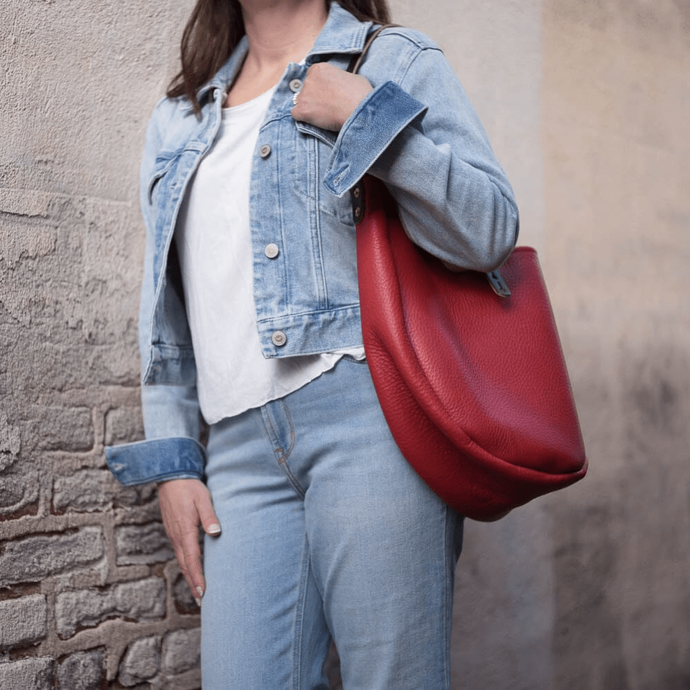CELESTE LEATHER HOBO BAG - MEDIUM - CRIMSON