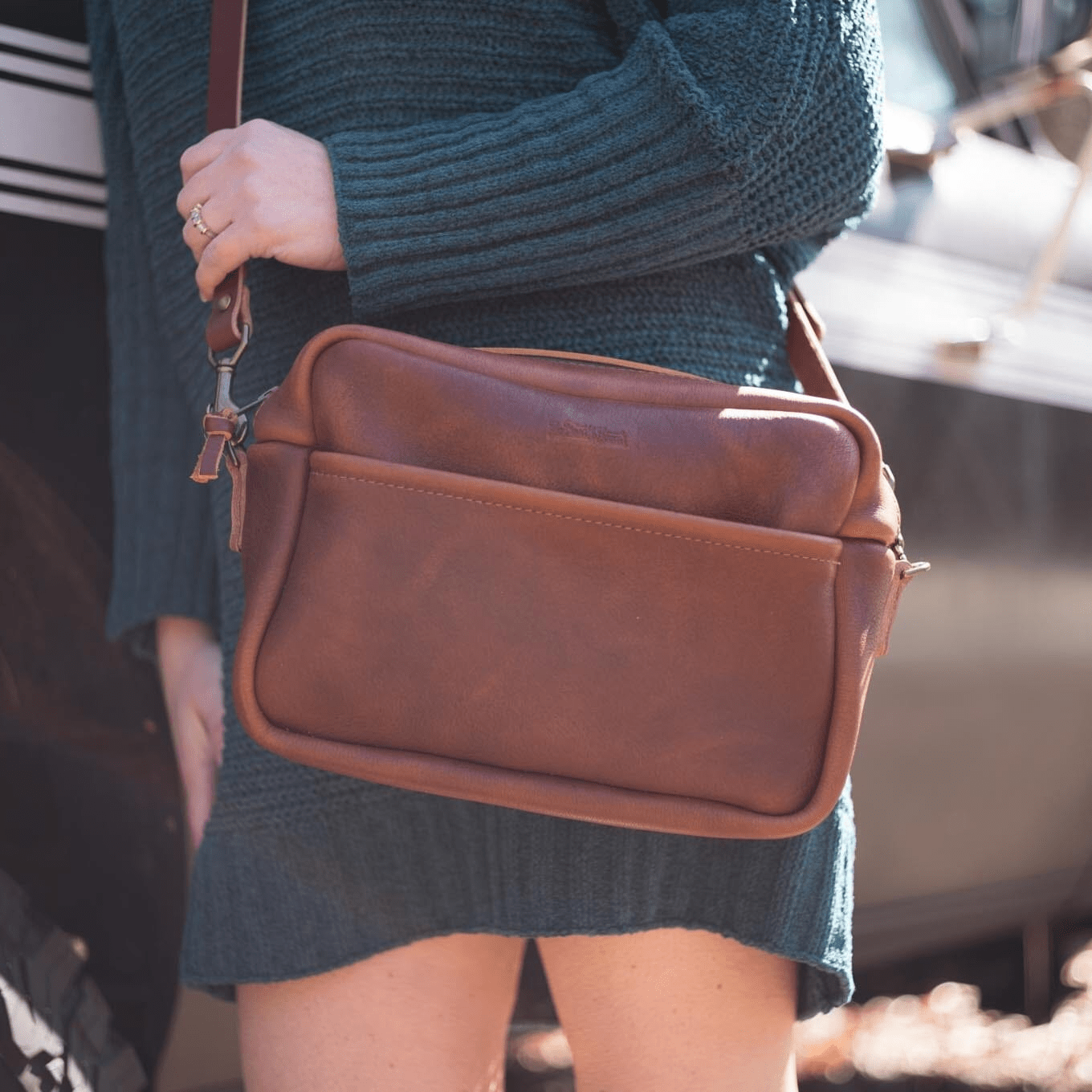 SARAH LEATHER CROSSBODY - MEDIUM - SMOKEY BLUE