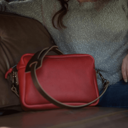 SARAH LEATHER CROSSBODY - LARGE - CRIMSON
