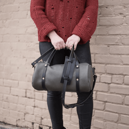 JANE LEATHER CROSSBODY - LARGE - LEAD GRAY