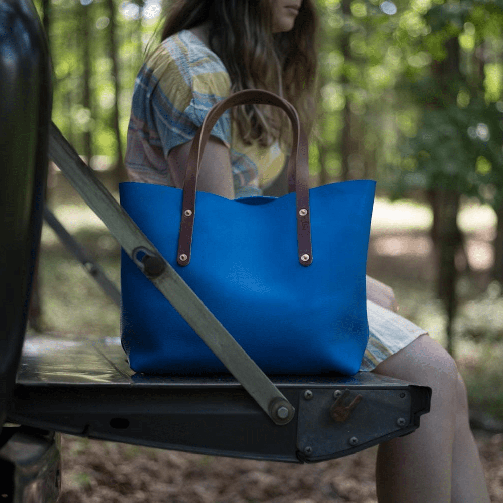 AVERY LEATHER TOTE BAG - MEDIUM - OCEAN BLUE