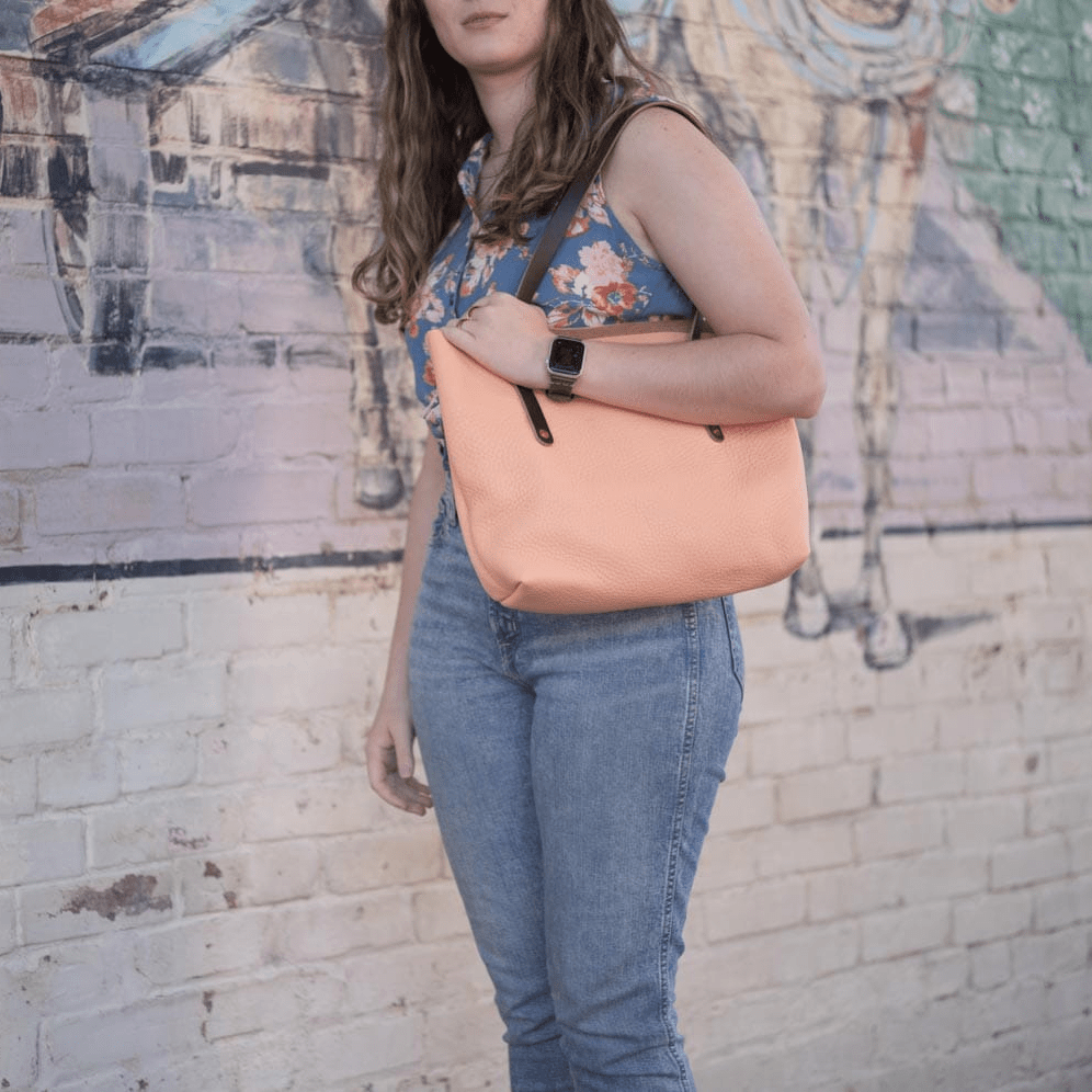 AVERY LEATHER TOTE BAG - SMALL - PEACH FUZZ