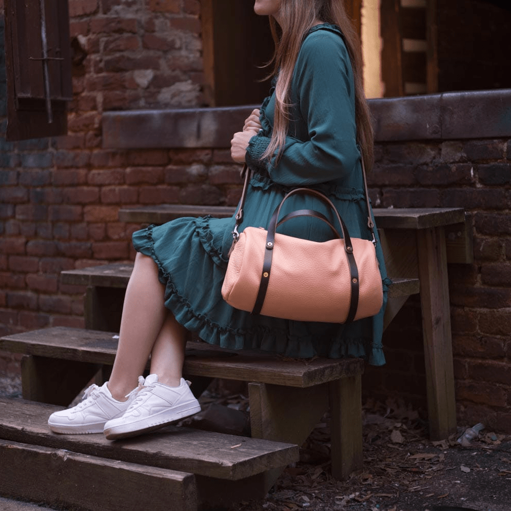 JANE LEATHER CROSSBODY - LARGE - PEACH FUZZ