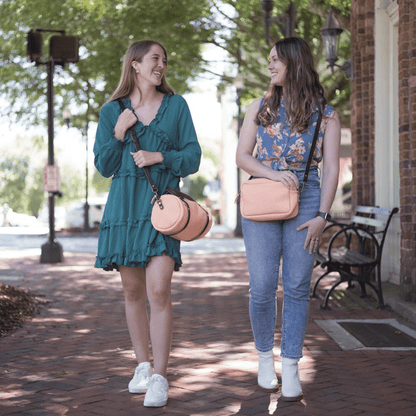 JANE LEATHER CROSSBODY - PEACH FUZZ