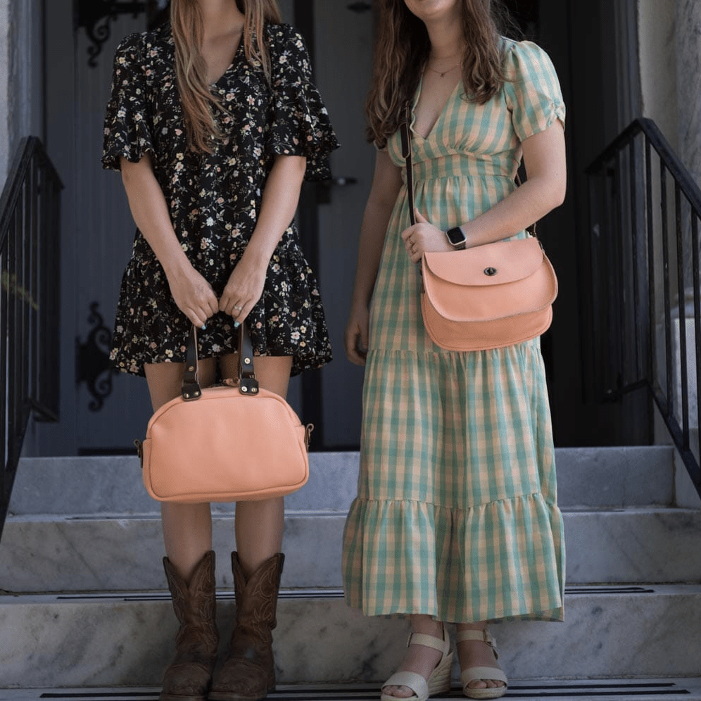 VIVIAN SATCHEL LEATHER CROSSBODY DELUXE - PEACH FUZZ