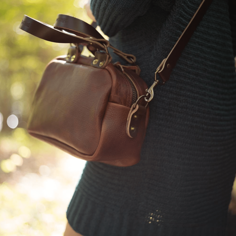 HOFFMAN LEATHER CROSSBODY BAG - MINI - WHISKY BISON
