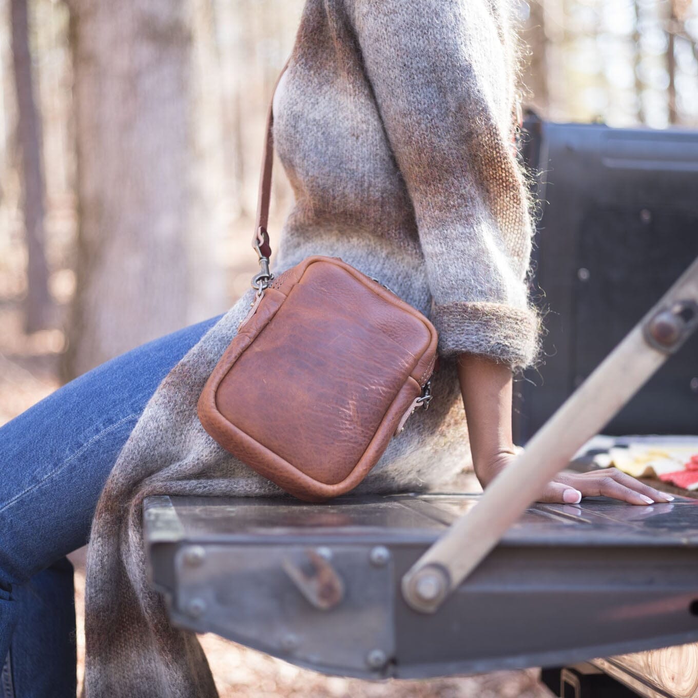 SPENCER LEATHER CROSSBODY