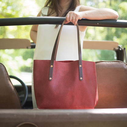 AVERY LEATHER TOTE BAG - MEDIUM - GARNET RED