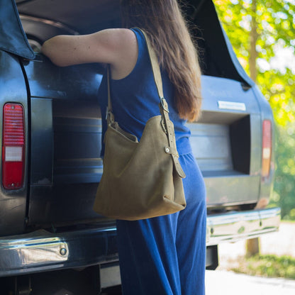 JULIANNE LEATHER HOBO BAG - SMALL