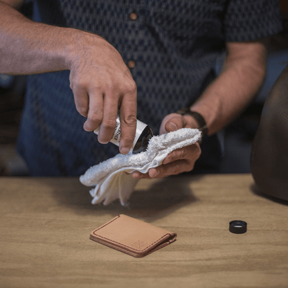 OLD FASHIONED LEATHER OINTMENT