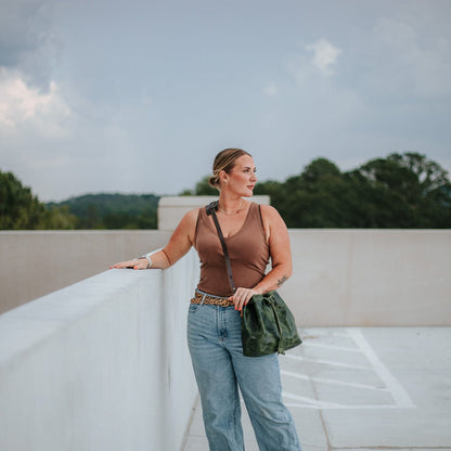 ABBY LEATHER BUCKET BAG - JADE BISON