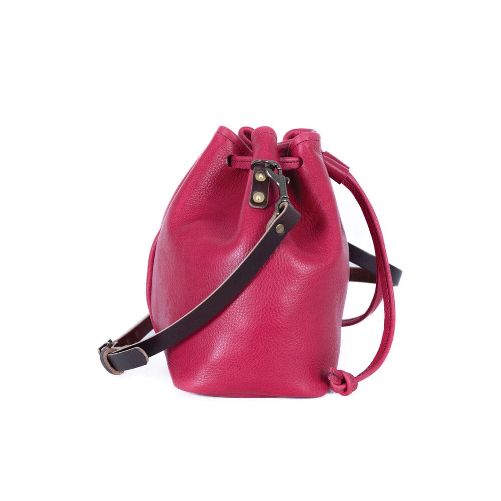 Abby leather bucket bag fuchsia