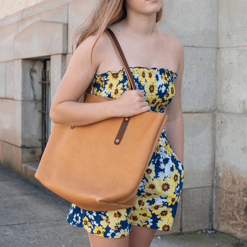 AVERY LEATHER TOTE BAG - LARGE - TAN