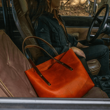 AVERY LEATHER TOTE BAG - MEDIUM - TANGERINE BISON