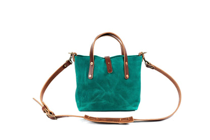 avery-tote-mini-pine-green-bison-web_25a96430-bf4d-448f-8eab-92c4055e57c8