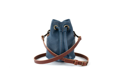 LEATHER BUCKET BAG - SMALL - SMOKEY BLUE | SADDLE STRAPS